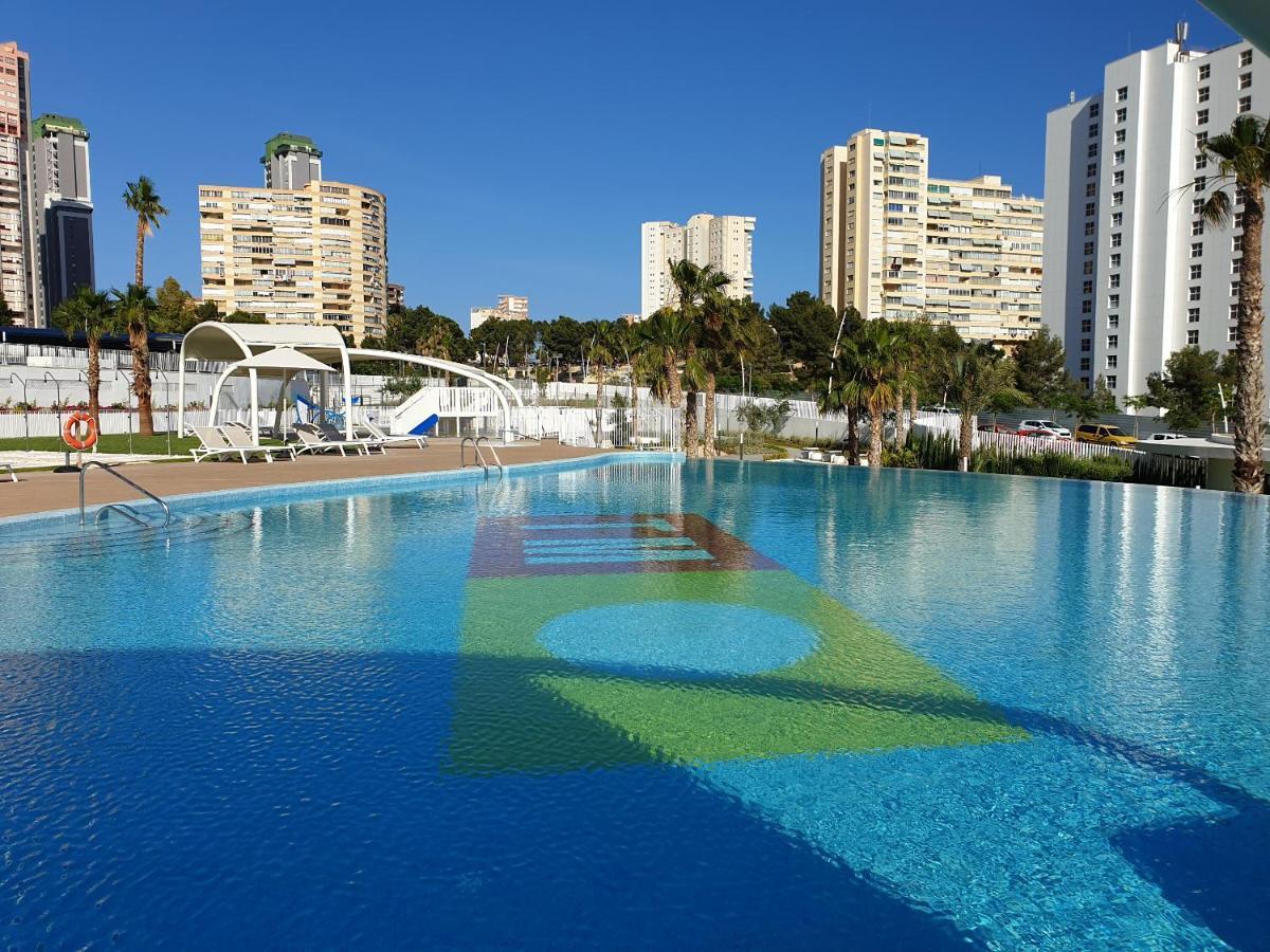 Sunset Waves By Apturist Benidorm Bagian luar foto